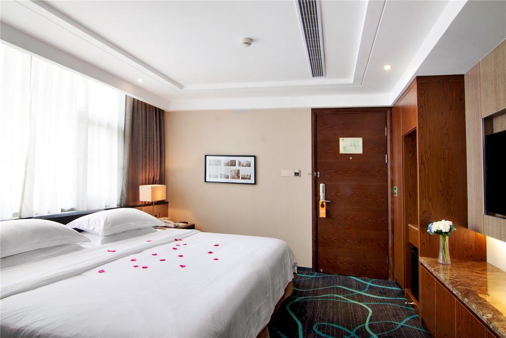 Vienna Hotel Guilin Xiangshan Park 외부 사진